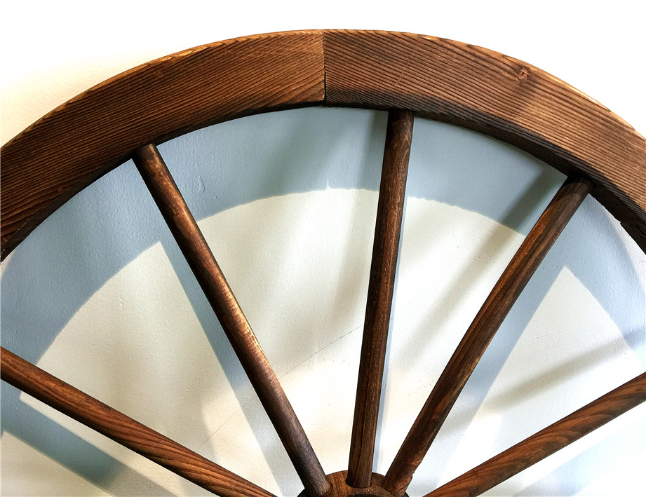Wooden Wagon Wheel