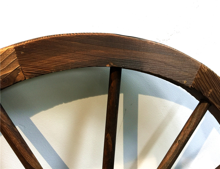 Wooden Wagon Wheel
