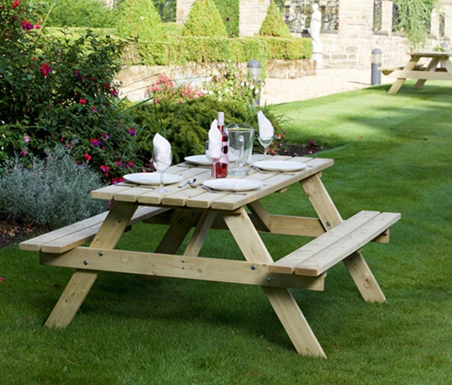 Picnic Table Set 