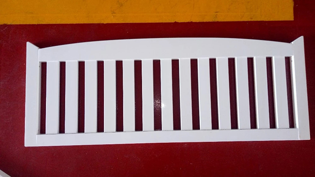 Wooden Storage Bench 2