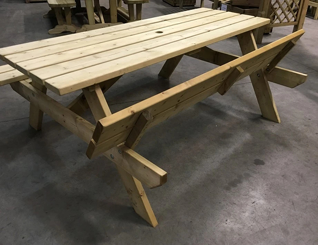 Picnic Table Set 
